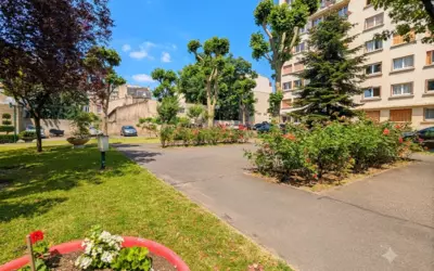 Montreuil (93100)