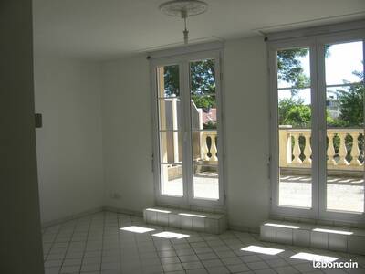 Location appartement 2 pièces Sens (89100)