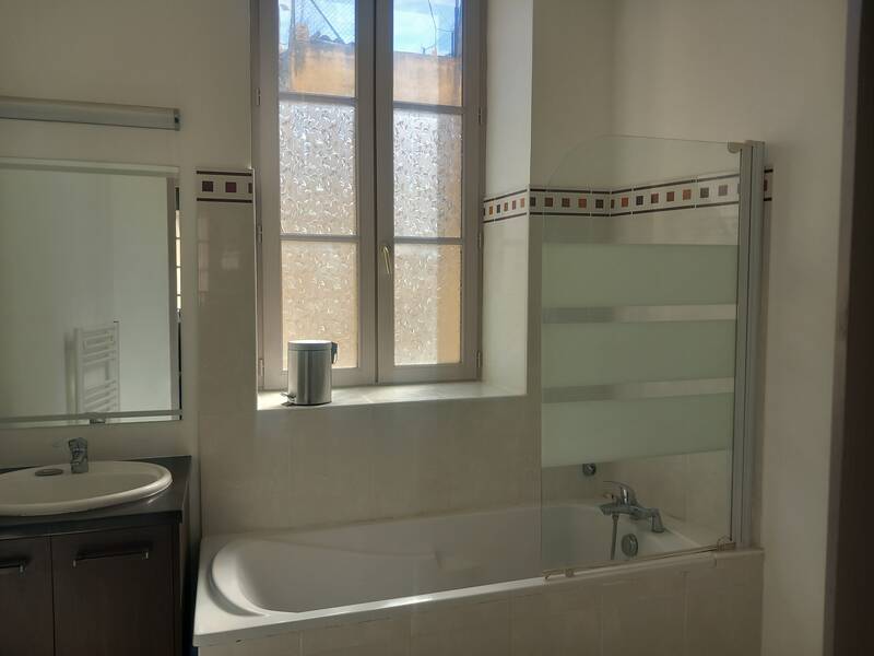 Roquemaure (30150)