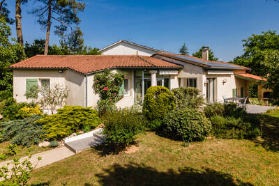 Vente maison 5 pièces Saint-Denis-de-Pile (33910)