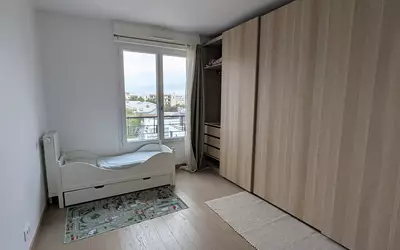Saint-Ouen-Sur-Seine (93400)