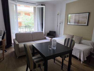 Location appartement studio Paris 16e