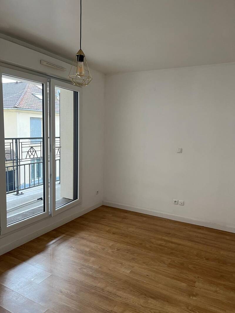 Saint-Ouen-Sur-Seine (93400)