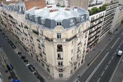 Location appartement 4 pièces Paris 15e