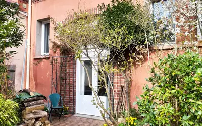 Les Lilas (93260)