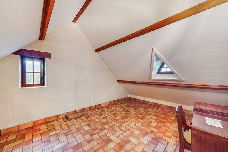 Et Dépendance 189M² Faye-D'anjou (49380)
