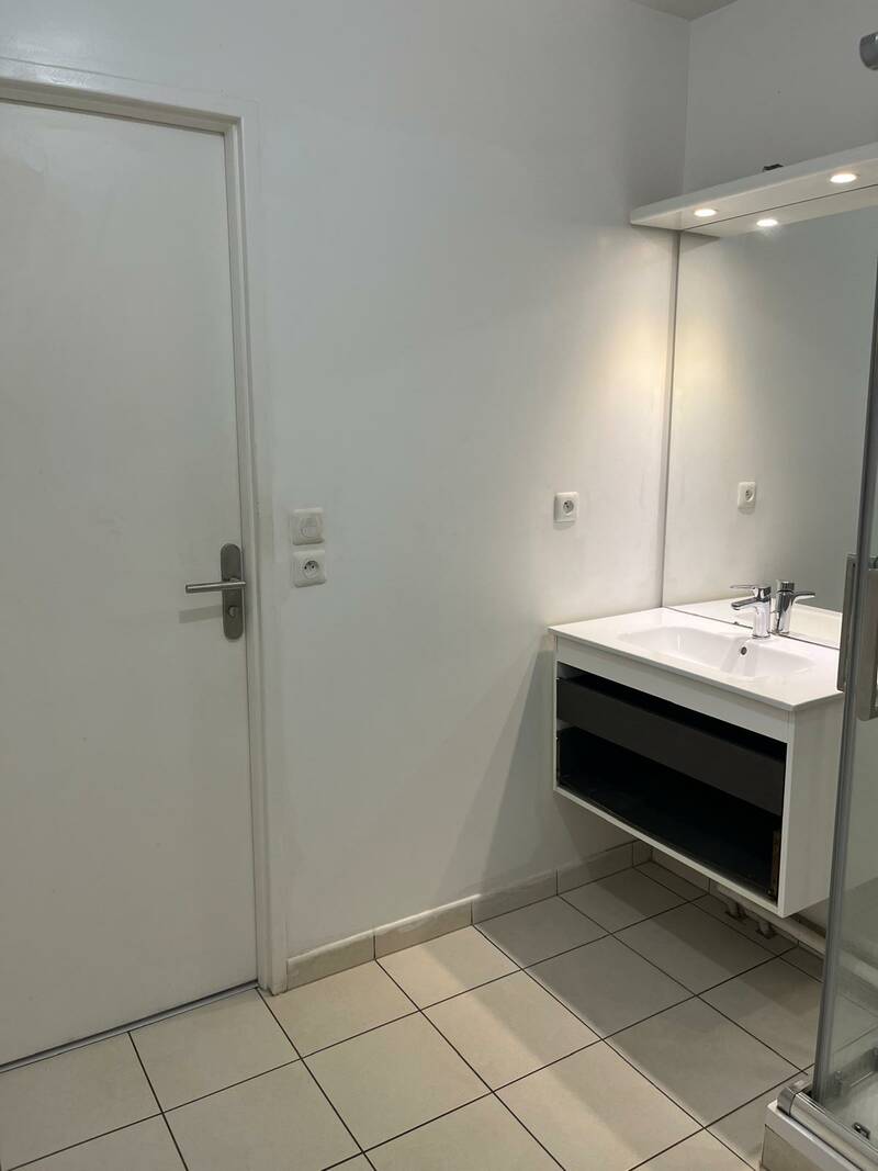 Saint-Ouen-Sur-Seine (93400)