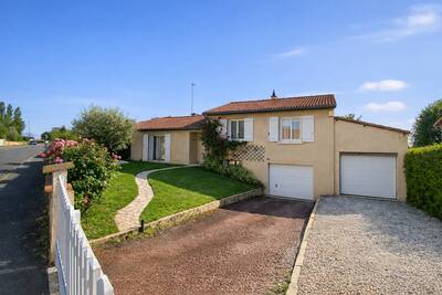 Vente maison 5 pièces Fontaine-le-Comte (86240)