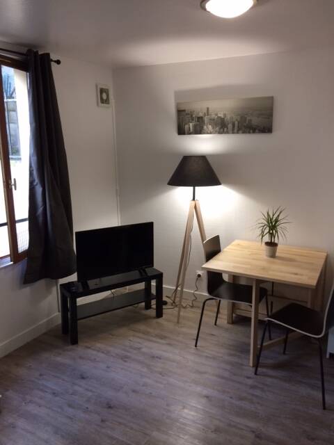 Issy-Les-Moulineaux (92130)