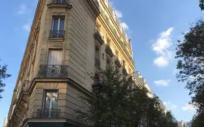 Paris 17E