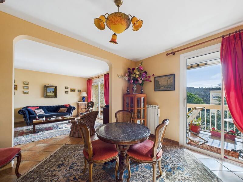 Sanary-Sur-Mer (83110)