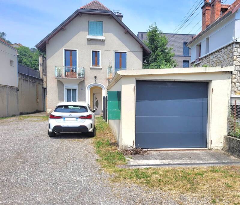 Bassens (73000)