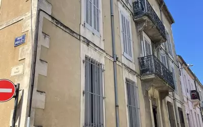 Nîmes (30000)