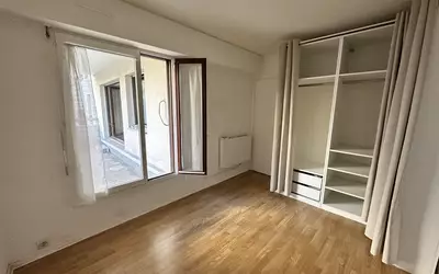 Courbevoie (92400)