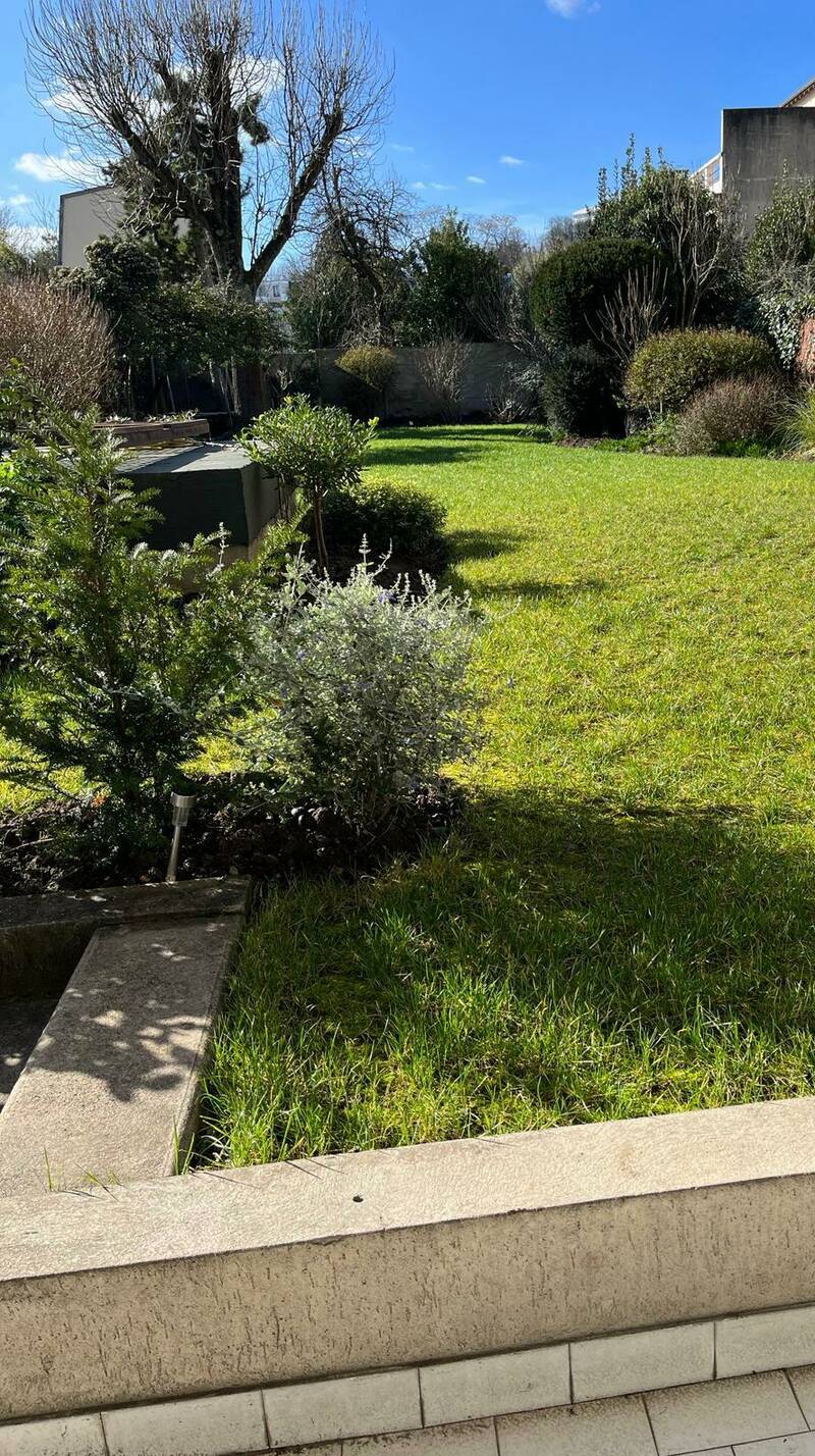 Suresnes (92150)