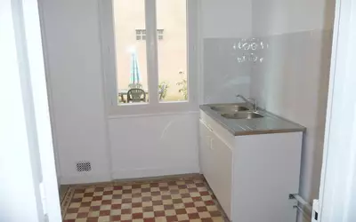 Nanterre (92000)