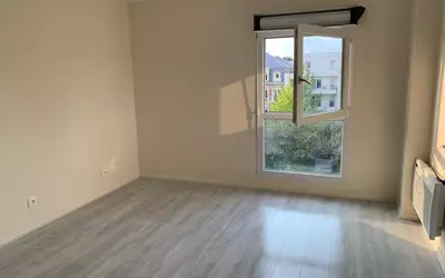 Rouen (76000)