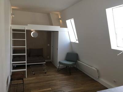 Location appartement studio Paris 10e