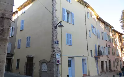 Le Luc (83340)