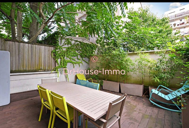 Les Lilas (93260)
