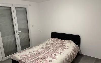 Toulon (83000)