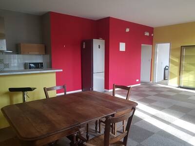 Location appartement 3 pièces Sainte-Foy-la-Grande (33220)