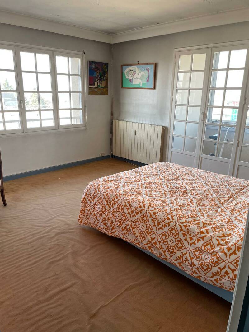 Valence (26000)