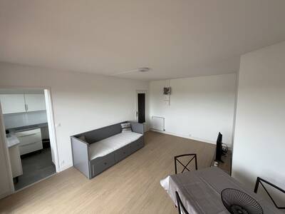 Location appartement studio Le Bourget (93350)