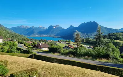 Talloires (74290)