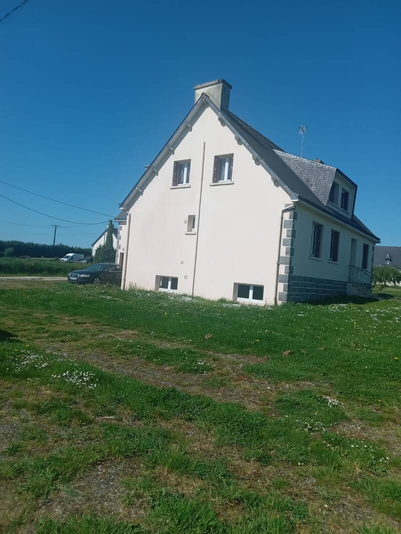 Plouguenast (22150)