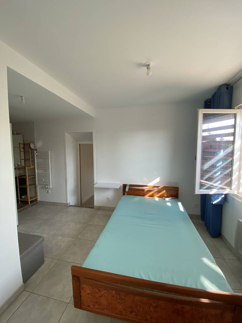 Saint-Cyr-Sur-Mer (83270)