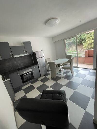 Location appartement 2 pièces Menton (06500)