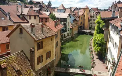 Annecy (74000)