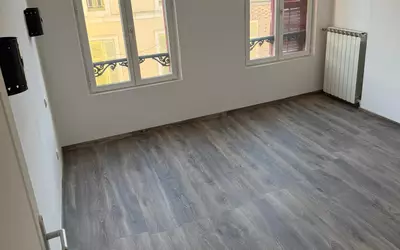 Sens (89100)