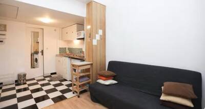Location appartement studio Paris 8e