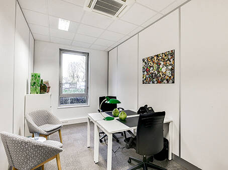 Bureaux, local professionnel Villepinte - 10&nbsp;m² - 739&nbsp;&euro;