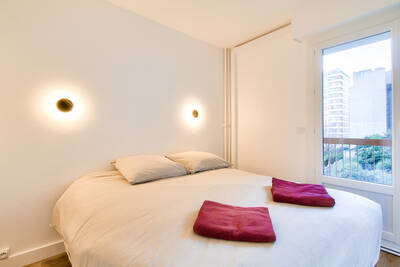 Location appartement 2 pièces Paris 18e