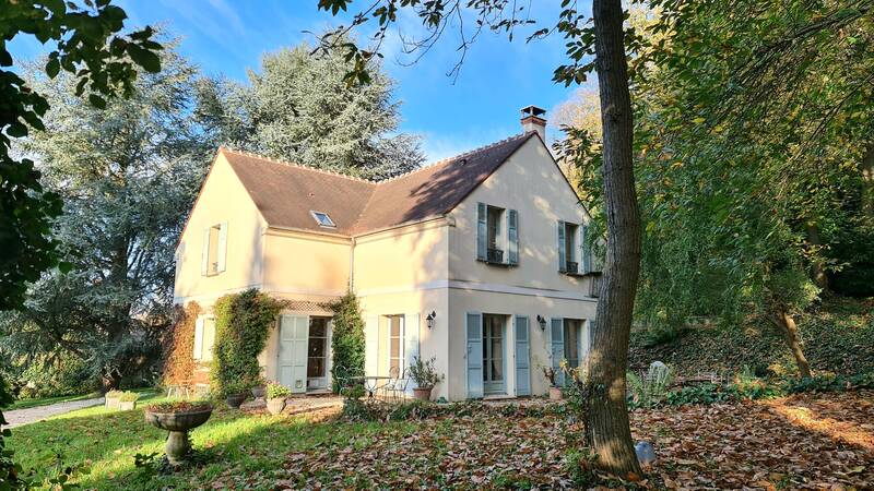 Béthemont-La-Forêt (95840)