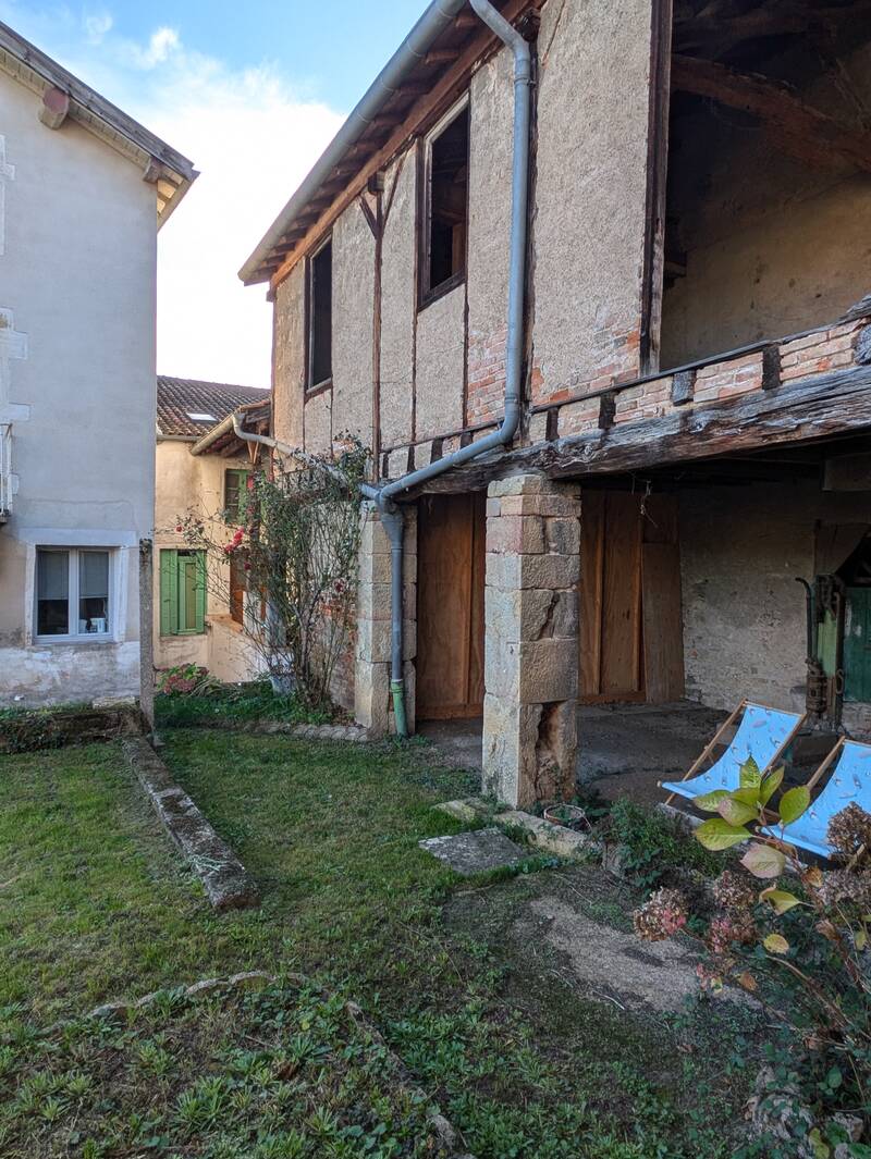Cluny (71250)