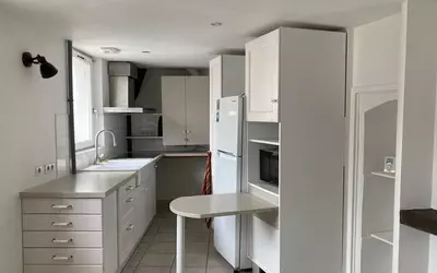 Nantes (44000)