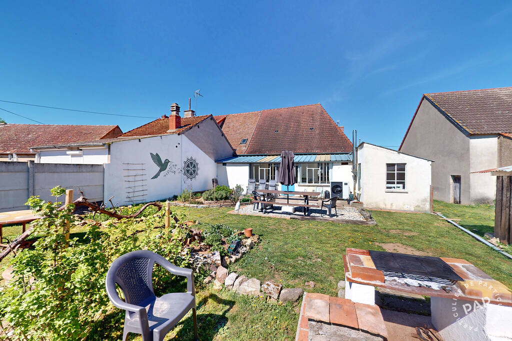 Maison 6 pièces 99 m² · à Urciers · 99 m² · 55 000 €