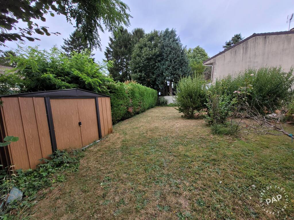 Maison 5 pièces 98 m² · à Fosses · 98 m² · 262 000 €