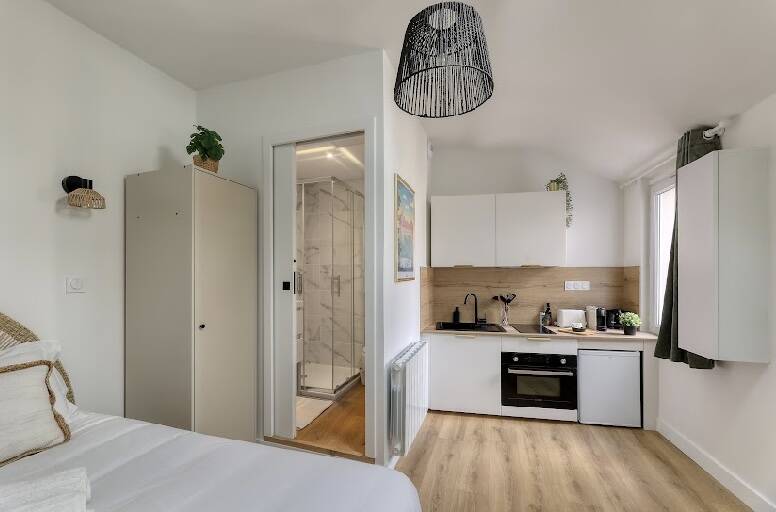 Nantes (44000)