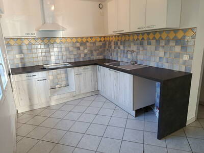 Vente maison 9 pièces Suze-la-Rousse (26790)