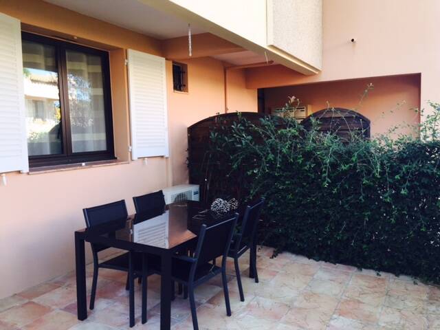 Mougins