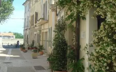 Arles (13104)