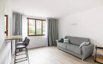 Issy-Les-Moulineaux (92130)