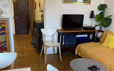 Paris 11E
