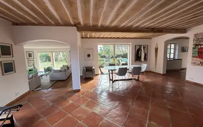 Grimaud (83310)