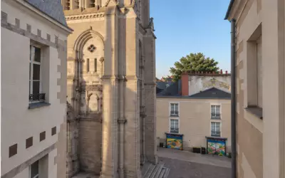 Nantes (44000)